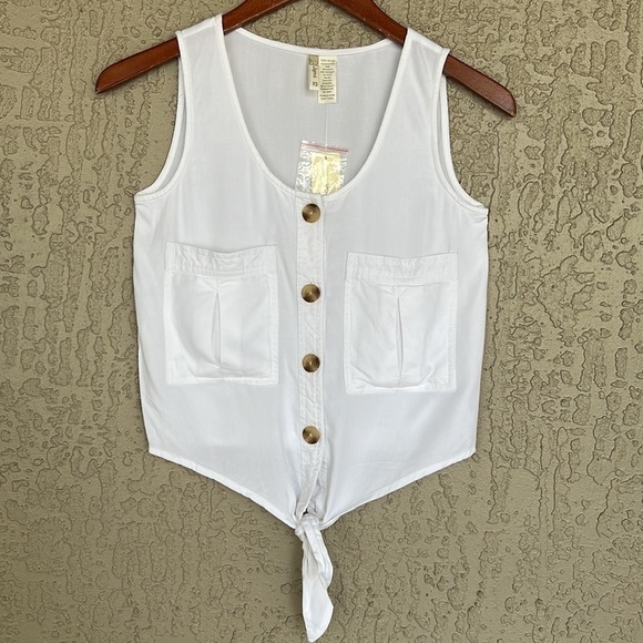 Japna White Button Down Front Knot Tie Sleeveless Cropped Top NWT - Picture 2 of 8
